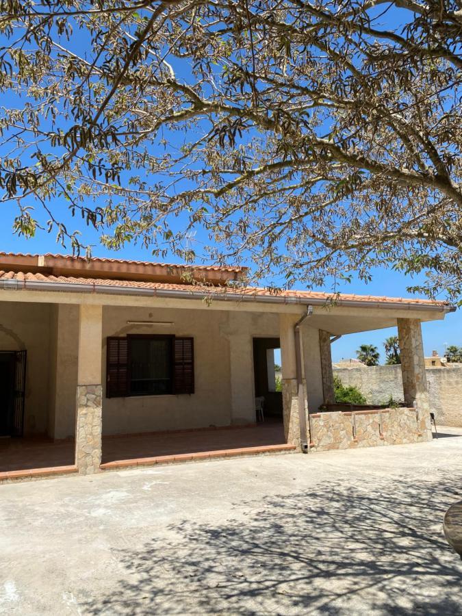 Villa Singola A 1300 Mt Dal Mare Mazara del Vallo Exterior photo